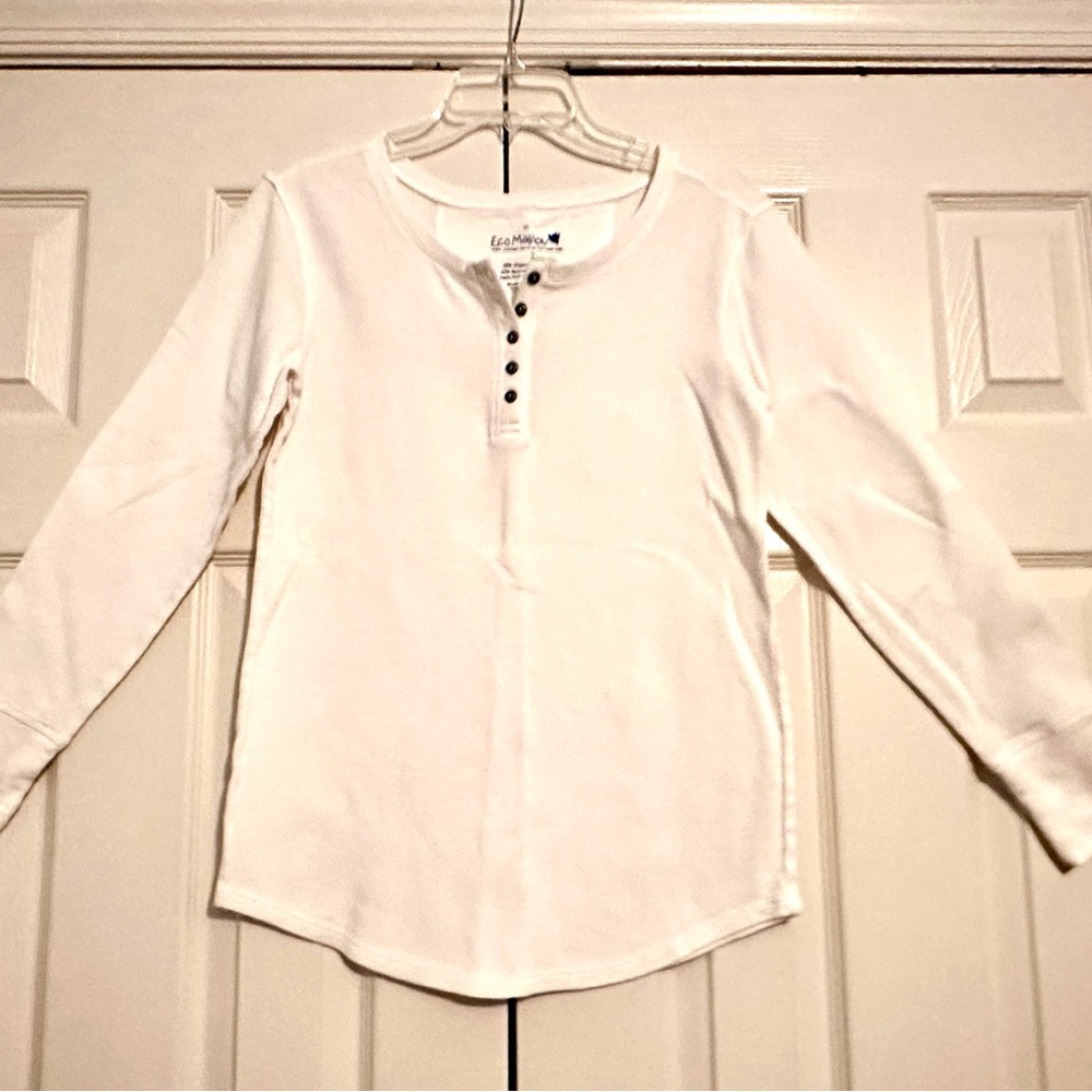 Cream long-sleeved top